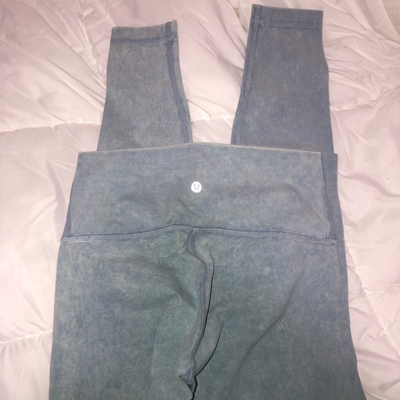 lululemon leggings - Picture 2 of 3